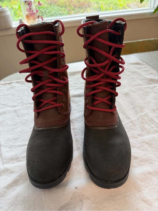 Sorel Shoes - Brand new Sorel waterproof Lace-Up Outdoor Boots